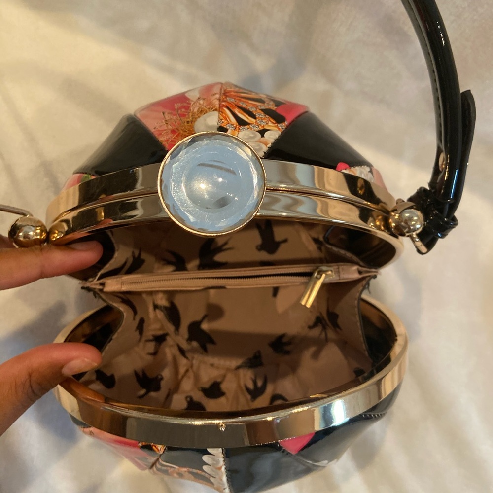 Stylish purse